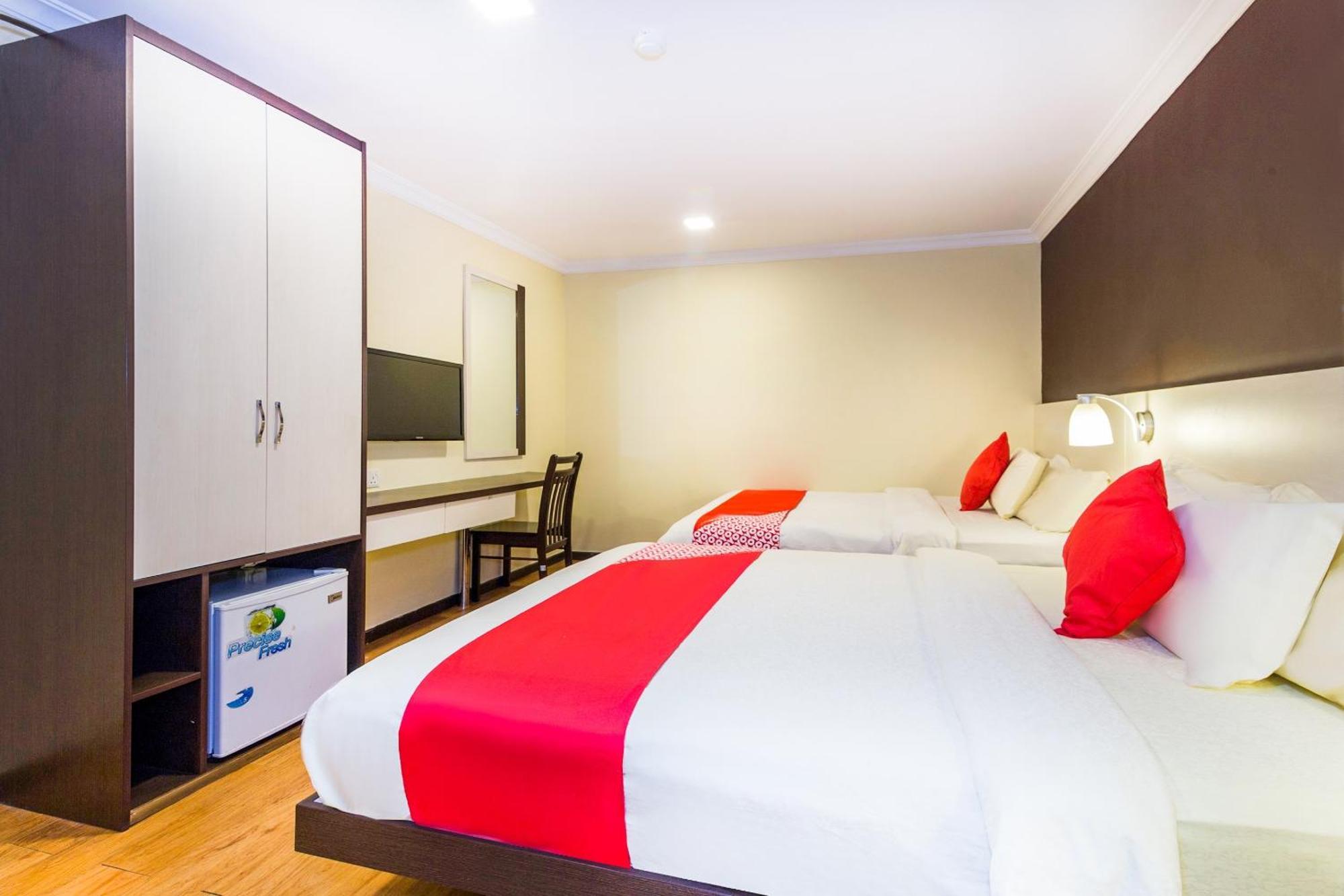 Oyo 431 De Grand Orchard Hotel 2*