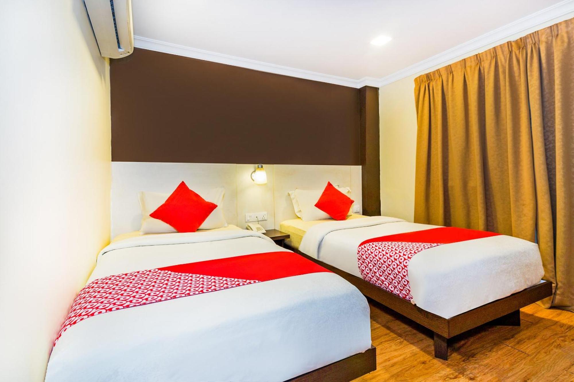 Oyo 431 De Grand Orchard Hotel 2*