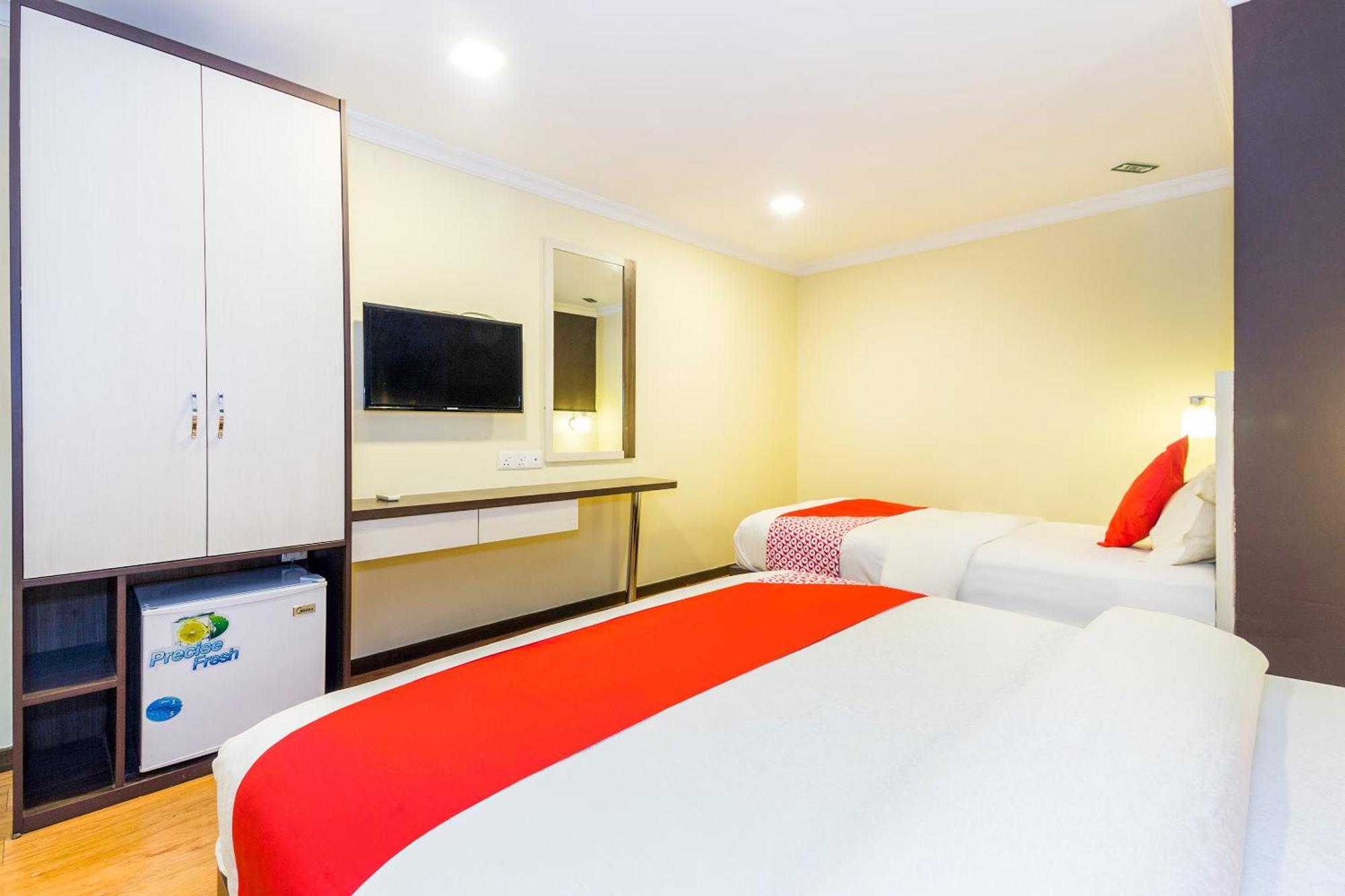 Oyo 431 De Grand Orchard 2*